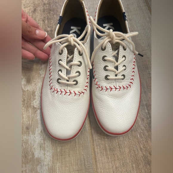 Like New Baseball Keds- Size Women’s 6 - Picture 10 of 10